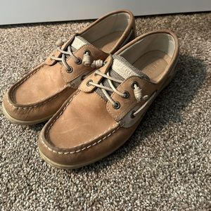 Sperrys Size 8